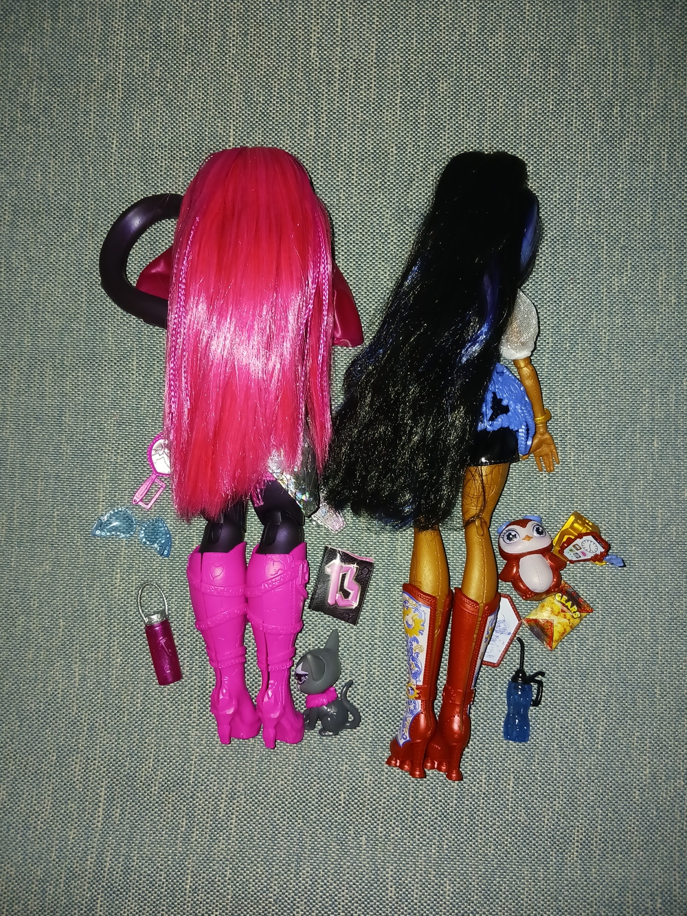 Monster High Dolls Catty Noir and Robecca Steam - Picture 4 of 4